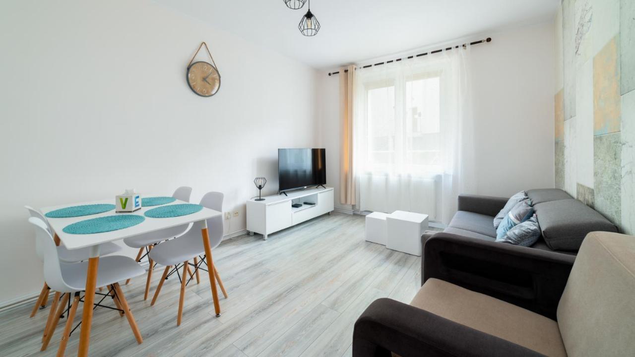 Apartamenty Everysky - Kraszewskiego 2 Jelenia Gora Ngoại thất bức ảnh