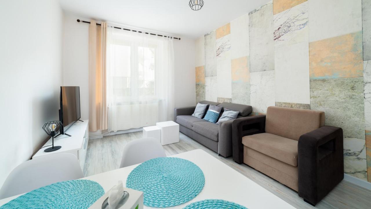 Apartamenty Everysky - Kraszewskiego 2 Jelenia Gora Ngoại thất bức ảnh